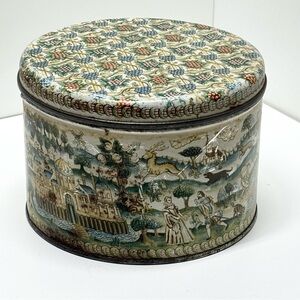 Vintage Peek Freans London, England biscuit tin with medieval hunting scenes